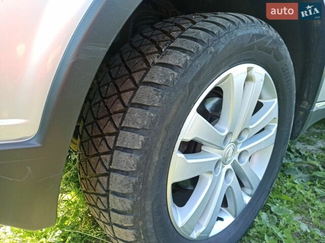 Синій Cанг Йонг Rexton, об'ємом двигуна 2 л та пробігом 174 тис. км за 9600 $, фото 18 на Automoto.ua