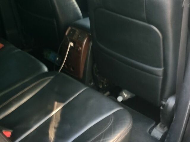 Зелений Cанг Йонг Rexton, об'ємом двигуна 0 л та пробігом 300 тис. км за 4300 $, фото 5 на Automoto.ua