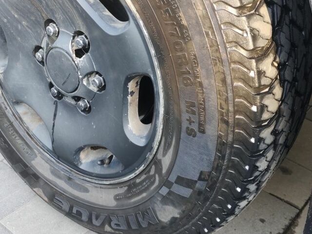 Зелений Cанг Йонг Rexton, об'ємом двигуна 0 л та пробігом 300 тис. км за 4300 $, фото 1 на Automoto.ua