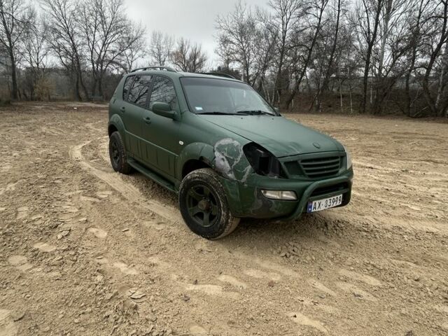 Зелений Cанг Йонг Rexton, об'ємом двигуна 2.9 л та пробігом 250 тис. км за 2750 $, фото 6 на Automoto.ua