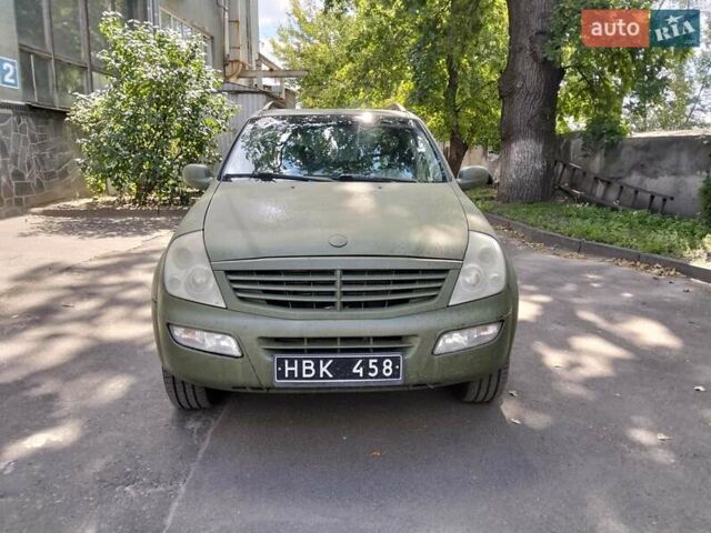 Зелений Cанг Йонг Rexton, об'ємом двигуна 0 л та пробігом 380 тис. км за 3632 $, фото 2 на Automoto.ua