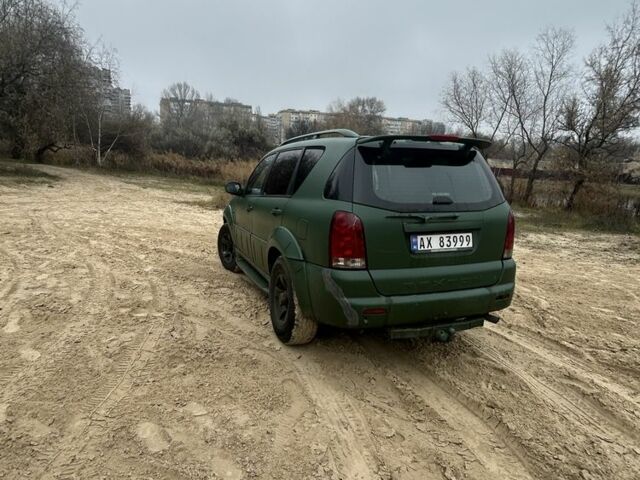 Зелений Cанг Йонг Rexton, об'ємом двигуна 2.9 л та пробігом 250 тис. км за 2750 $, фото 1 на Automoto.ua