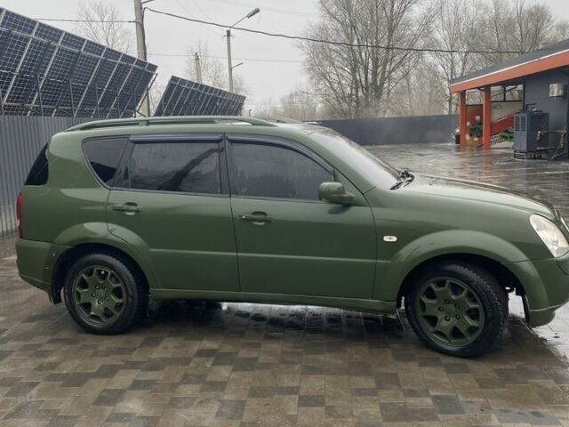 Зеленый Cанг Йонг Рекстон, объемом двигателя 2.7 л и пробегом 330 тыс. км за 5000 $, фото 2 на Automoto.ua