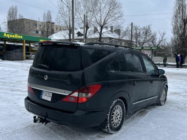 Черный Cанг Йонг Родиус, объемом двигателя 2.7 л и пробегом 288 тыс. км за 2850 $, фото 2 на Automoto.ua