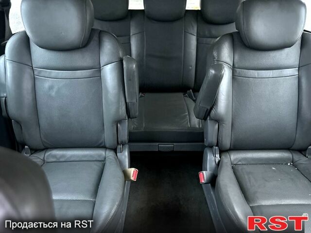 Черный Cанг Йонг Родиус, объемом двигателя 2.7 л и пробегом 288 тыс. км за 2850 $, фото 4 на Automoto.ua