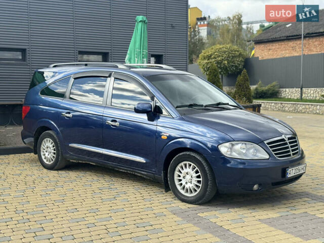 Синий Cанг Йонг Родиус, объемом двигателя 2.7 л и пробегом 179 тыс. км за 6800 $, фото 4 на Automoto.ua