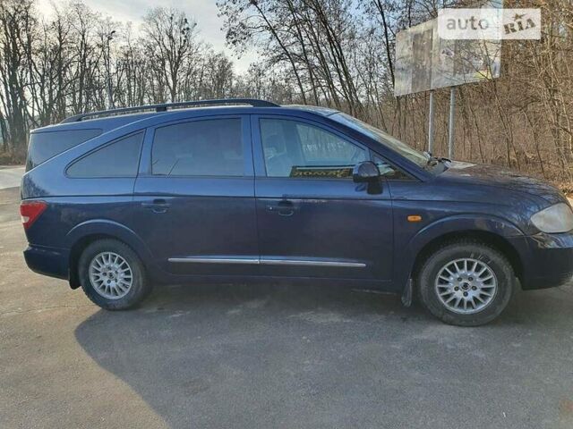 Синій Cанг Йонг Rodius, об'ємом двигуна 2.7 л та пробігом 200 тис. км за 9800 $, фото 38 на Automoto.ua