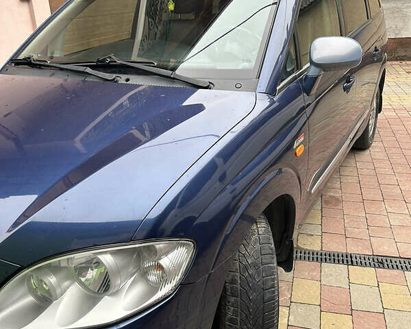 Синій Cанг Йонг Rodius, об'ємом двигуна 2.7 л та пробігом 230 тис. км за 6900 $, фото 1 на Automoto.ua