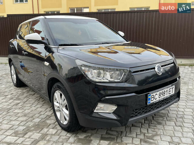Чорний Cанг Йонг Тіволі, об'ємом двигуна 1.6 л та пробігом 118 тис. км за 10999 $, фото 16 на Automoto.ua