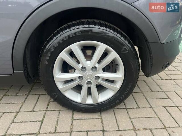 Серый Cанг Йонг Тиволи, объемом двигателя 1.6 л и пробегом 165 тыс. км за 9700 $, фото 41 на Automoto.ua