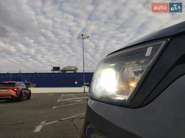 Серый Cанг Йонг Тиволи, объемом двигателя 1.6 л и пробегом 165 тыс. км за 9700 $, фото 19 на Automoto.ua