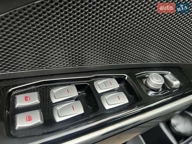 Серый Cанг Йонг Тиволи, объемом двигателя 1.6 л и пробегом 165 тыс. км за 9700 $, фото 18 на Automoto.ua