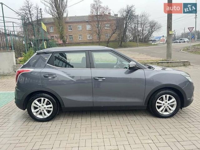 Серый Cанг Йонг Тиволи, объемом двигателя 1.6 л и пробегом 165 тыс. км за 9700 $, фото 3 на Automoto.ua