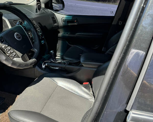 Черный Cанг Йонг Korando Sports, объемом двигателя 2 л и пробегом 265 тыс. км за 15500 $, фото 18 на Automoto.ua