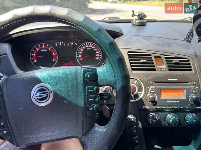 Черный Cанг Йонг Korando Sports, объемом двигателя 2 л и пробегом 265 тыс. км за 15500 $, фото 24 на Automoto.ua