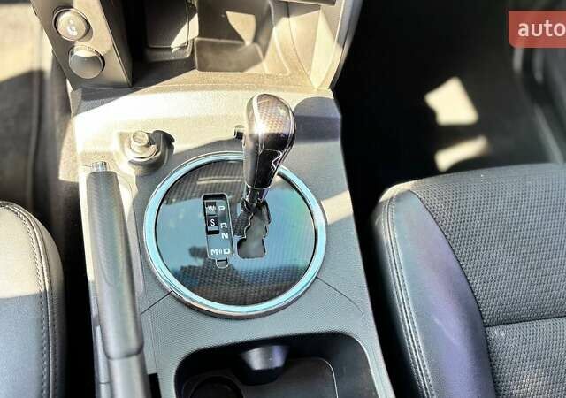 Серый Cанг Йонг Korando Sports, объемом двигателя 2 л и пробегом 126 тыс. км за 12500 $, фото 25 на Automoto.ua