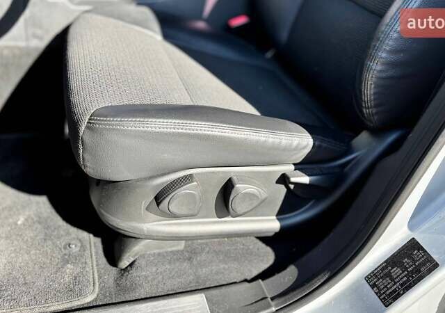 Серый Cанг Йонг Korando Sports, объемом двигателя 2 л и пробегом 126 тыс. км за 12500 $, фото 16 на Automoto.ua