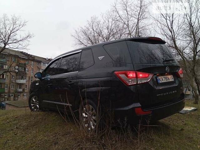 Черный Cанг Йонг Korando Turismo, объемом двигателя 0 л и пробегом 75 тыс. км за 16200 $, фото 11 на Automoto.ua