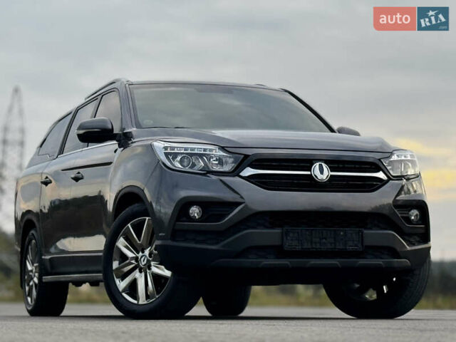 Серый Cанг Йонг Rexton Sports, объемом двигателя 2.16 л и пробегом 56 тыс. км за 21500 $, фото 28 на Automoto.ua