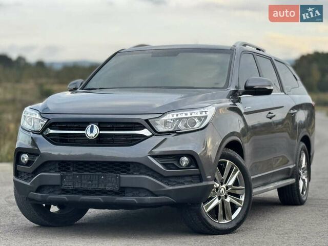 Серый Cанг Йонг Rexton Sports, объемом двигателя 2.16 л и пробегом 56 тыс. км за 21500 $, фото 26 на Automoto.ua