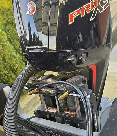 Червоний Старкрафт Starweld, об'ємом двигуна 0 л та пробігом 100 тис. км за 34876 $, фото 5 на Automoto.ua