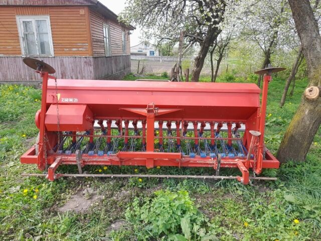 Красный Стегстед 2.5М, объемом двигателя 0 л и пробегом 0 тыс. км за 1499 $, фото 2 на Automoto.ua