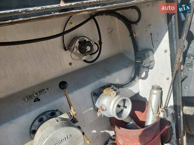 Белый Стокота 3NC38, объемом двигателя 0 л и пробегом 300 тыс. км за 35500 $, фото 7 на Automoto.ua