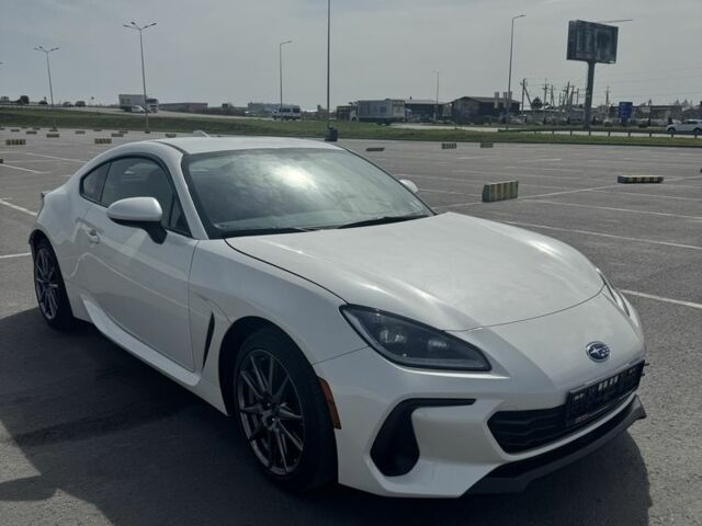 Белый Субару БРЗ, объемом двигателя 2.4 л и пробегом 45 тыс. км за 24500 $, фото 1 на Automoto.ua