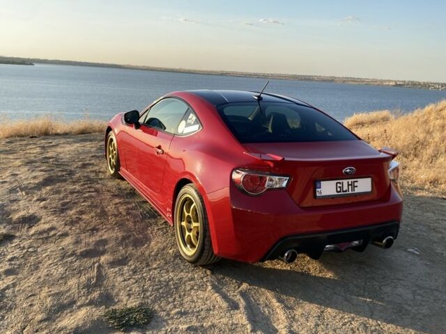 Красный Субару БРЗ, объемом двигателя 2 л и пробегом 172 тыс. км за 11900 $, фото 6 на Automoto.ua