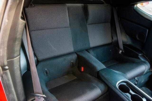 Красный Субару БРЗ, объемом двигателя 2 л и пробегом 116 тыс. км за 4000 $, фото 11 на Automoto.ua