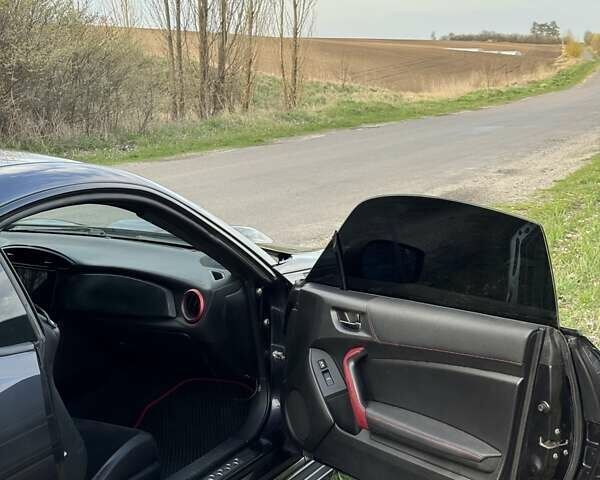 Серый Субару БРЗ, объемом двигателя 2 л и пробегом 160 тыс. км за 12600 $, фото 23 на Automoto.ua