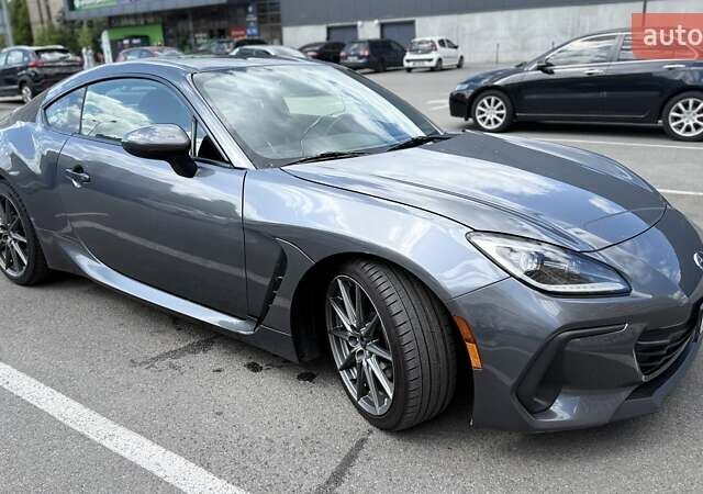 Серый Субару БРЗ, объемом двигателя 2.4 л и пробегом 24 тыс. км за 20500 $, фото 1 на Automoto.ua