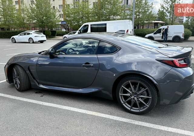 Серый Субару БРЗ, объемом двигателя 2.4 л и пробегом 24 тыс. км за 20500 $, фото 2 на Automoto.ua