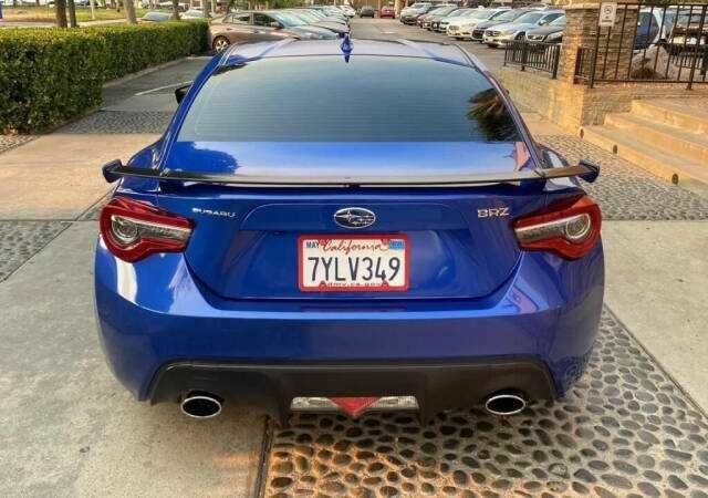 Синий Субару БРЗ, объемом двигателя 2 л и пробегом 48 тыс. км за 5100 $, фото 2 на Automoto.ua