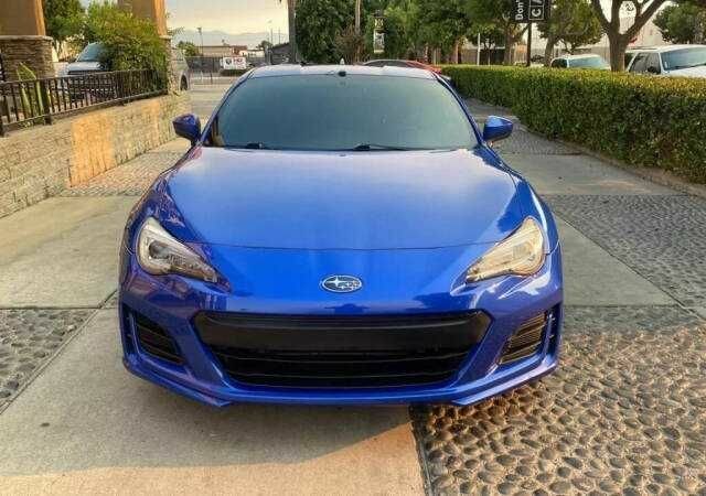 Синий Субару БРЗ, объемом двигателя 2 л и пробегом 48 тыс. км за 5100 $, фото 4 на Automoto.ua