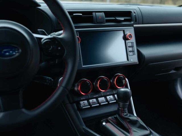 Синий Субару БРЗ, объемом двигателя 2.4 л и пробегом 20 тыс. км за 28999 $, фото 10 на Automoto.ua