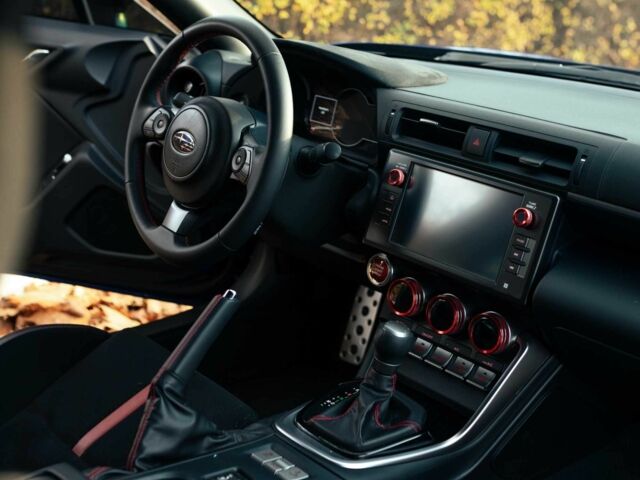 Синий Субару БРЗ, объемом двигателя 2.4 л и пробегом 20 тыс. км за 28999 $, фото 18 на Automoto.ua