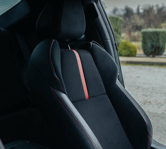 Синий Субару БРЗ, объемом двигателя 0 л и пробегом 20 тыс. км за 28999 $, фото 27 на Automoto.ua