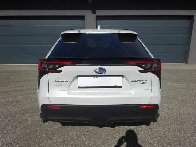 Білий Субару Інша, об'ємом двигуна 0 л та пробігом 23 тис. км за 28000 $, фото 3 на Automoto.ua