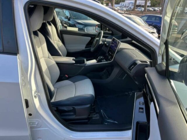 Белый Субару Другая, объемом двигателя 0 л и пробегом 21 тыс. км за 20600 $, фото 9 на Automoto.ua