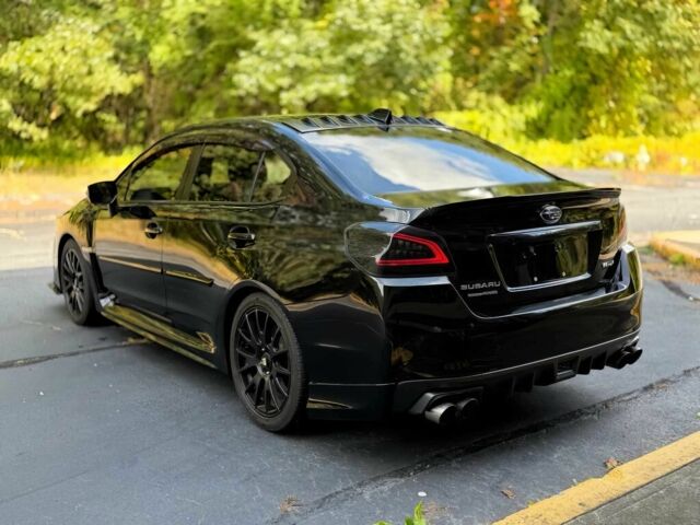 Черный Субару Другая, объемом двигателя 2 л и пробегом 75 тыс. км за 3000 $, фото 4 на Automoto.ua