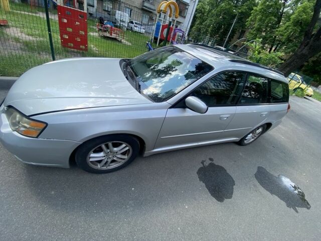 Сірий Субару Інша, об'ємом двигуна 2.5 л та пробігом 183 тис. км за 5500 $, фото 1 на Automoto.ua