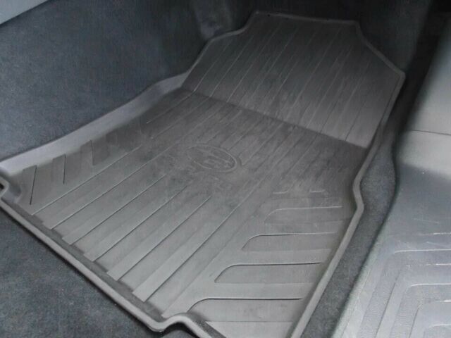 Серый Субару Другая, объемом двигателя 2.4 л и пробегом 17 тыс. км за 18100 $, фото 15 на Automoto.ua