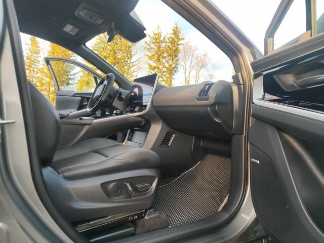 Серый Субару Другая, объемом двигателя 0 л и пробегом 13 тыс. км за 25000 $, фото 20 на Automoto.ua