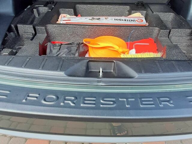 Зеленый Субару Другая, объемом двигателя 2 л и пробегом 127 тыс. км за 15500 $, фото 7 на Automoto.ua