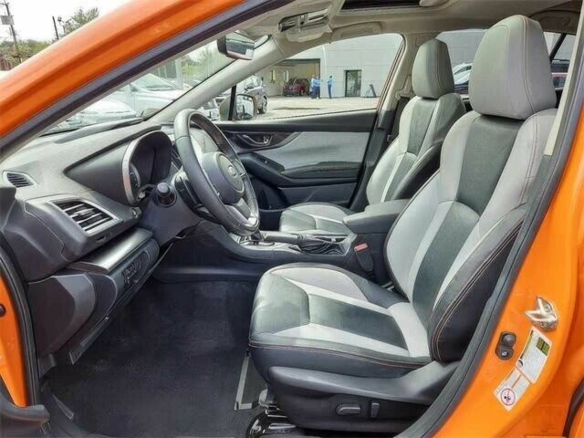 Помаранчевий Субару Інша, об'ємом двигуна 2 л та пробігом 49 тис. км за 2300 $, фото 5 на Automoto.ua