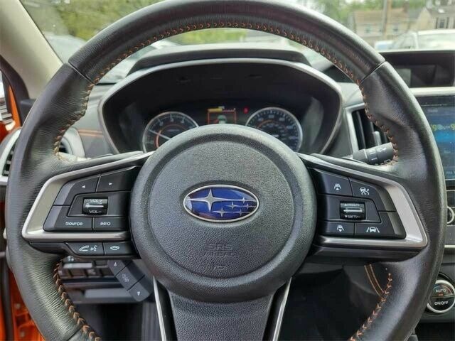 Помаранчевий Субару Інша, об'ємом двигуна 2 л та пробігом 49 тис. км за 2300 $, фото 6 на Automoto.ua