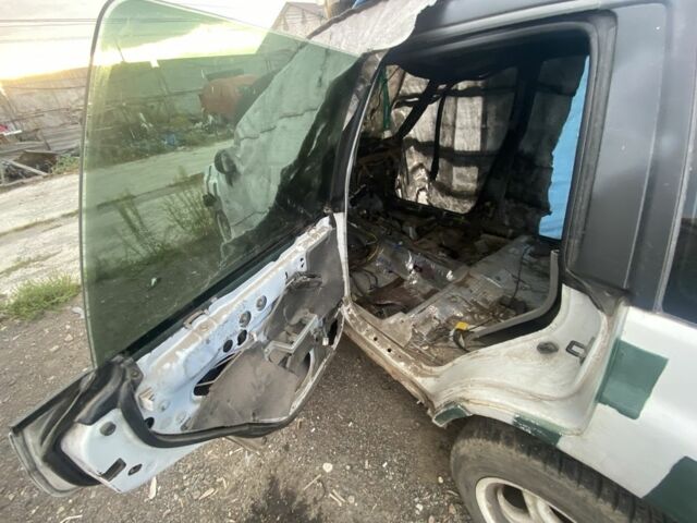 Белый Субару Форестер, объемом двигателя 2 л и пробегом 1 тыс. км за 1499 $, фото 4 на Automoto.ua