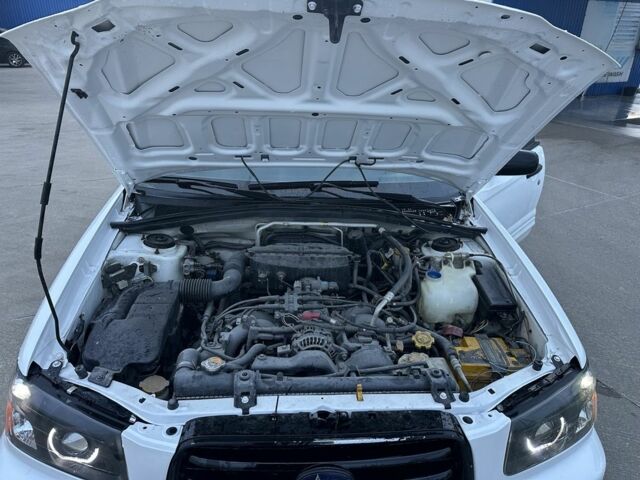 Білий Субару Forester, об'ємом двигуна 2.5 л та пробігом 180 тис. км за 5434 $, фото 7 на Automoto.ua