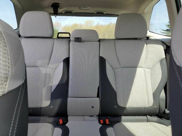 Белый Субару Форестер, объемом двигателя 2.5 л и пробегом 34 тыс. км за 13400 $, фото 11 на Automoto.ua